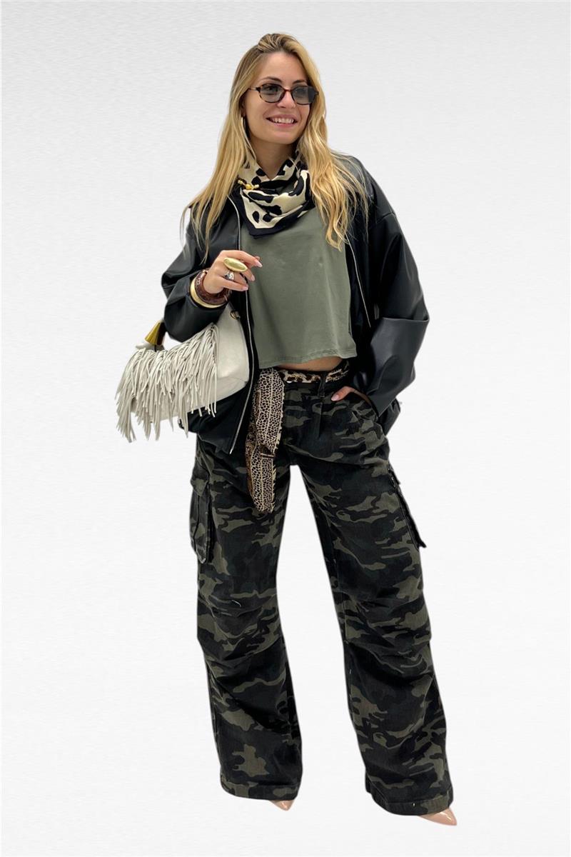 jeans modello cargo camouflage